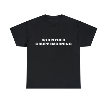 9/10 NYDER GRUPPEMOBNING T-SHIRT